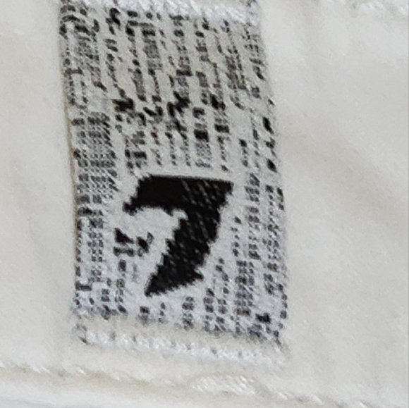 7 for all Mankind NwOT Waist 24" - Picture 5 of 5